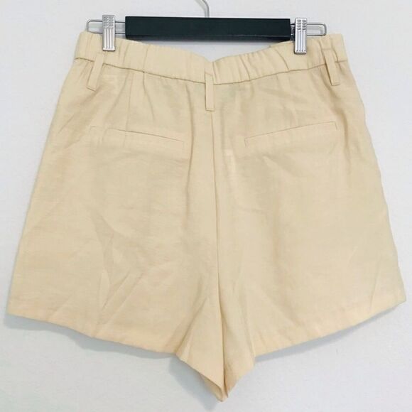 New! Zara Bohemian Pleated Extra High Waisted Bermuda Ivory Shorts - Picture 5 of 10